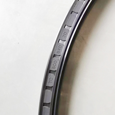 900*950*25 TC Oil Seal in NBR FKM Rubber Perfect for Sealing Applications