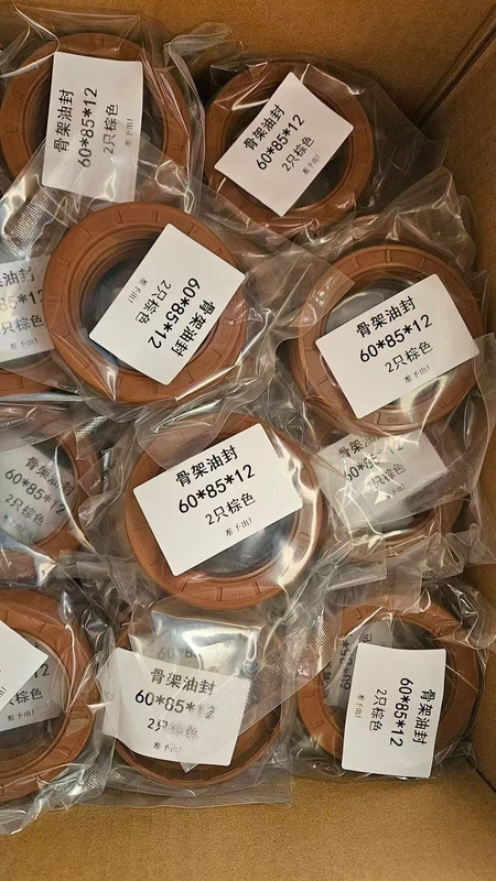 60*85*12 TC Oil Seal in NBR FKM Rubber Perfect for Sealing Applications